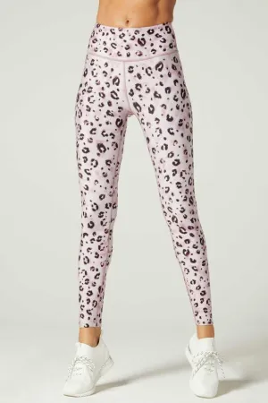 Wear It To Heart Zoe Back Pocket Legging - Cheetah Glow Wear It To Heart Zoe Back Pocket Legging - Cheetah Glow
